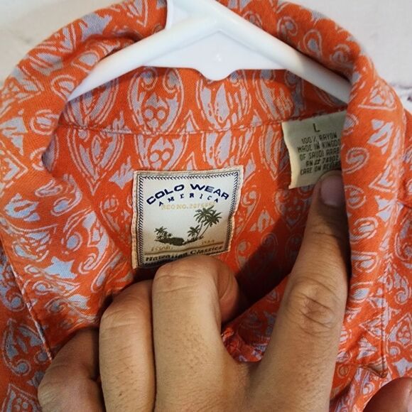 Men's Colo Wear Hawaiian Shirt, size Large - Picture 3 of 3